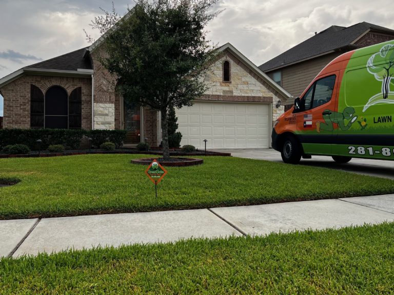 Lawn Fertilization service in the woodlands, tx