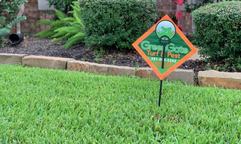 Lawn Pest Control lawn treatments Katy